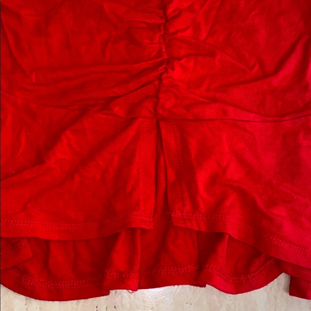 Red Top - Picture 2 of 3